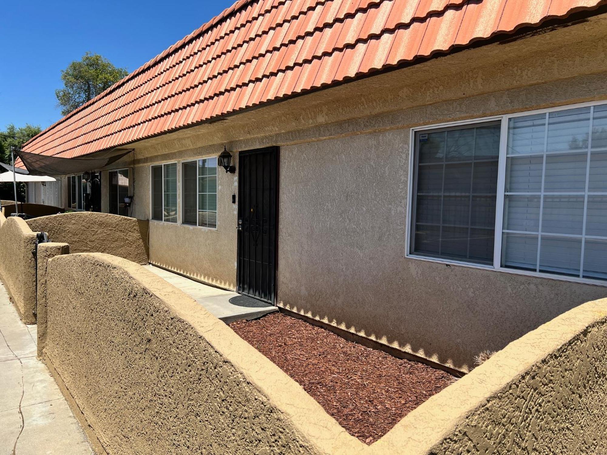 Lovely 1Bed,1Bath Condo With Free Parking Fresno Bagian luar foto